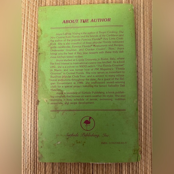 Famous Florida! Key Lime Desserts Cookbook By Joyce Lafray Young 1987 - Picture 2 of 7